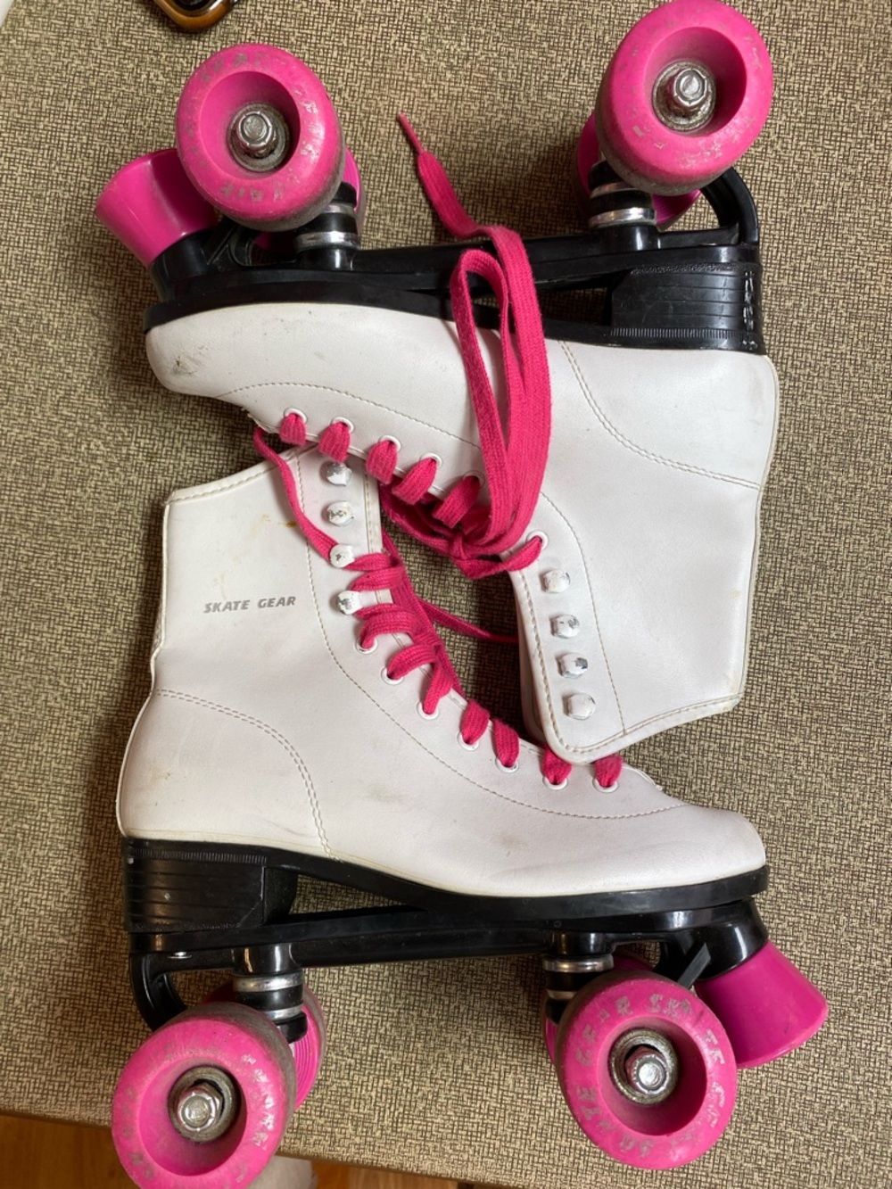 Skate Gear Roller Skates 4 Girls Skating